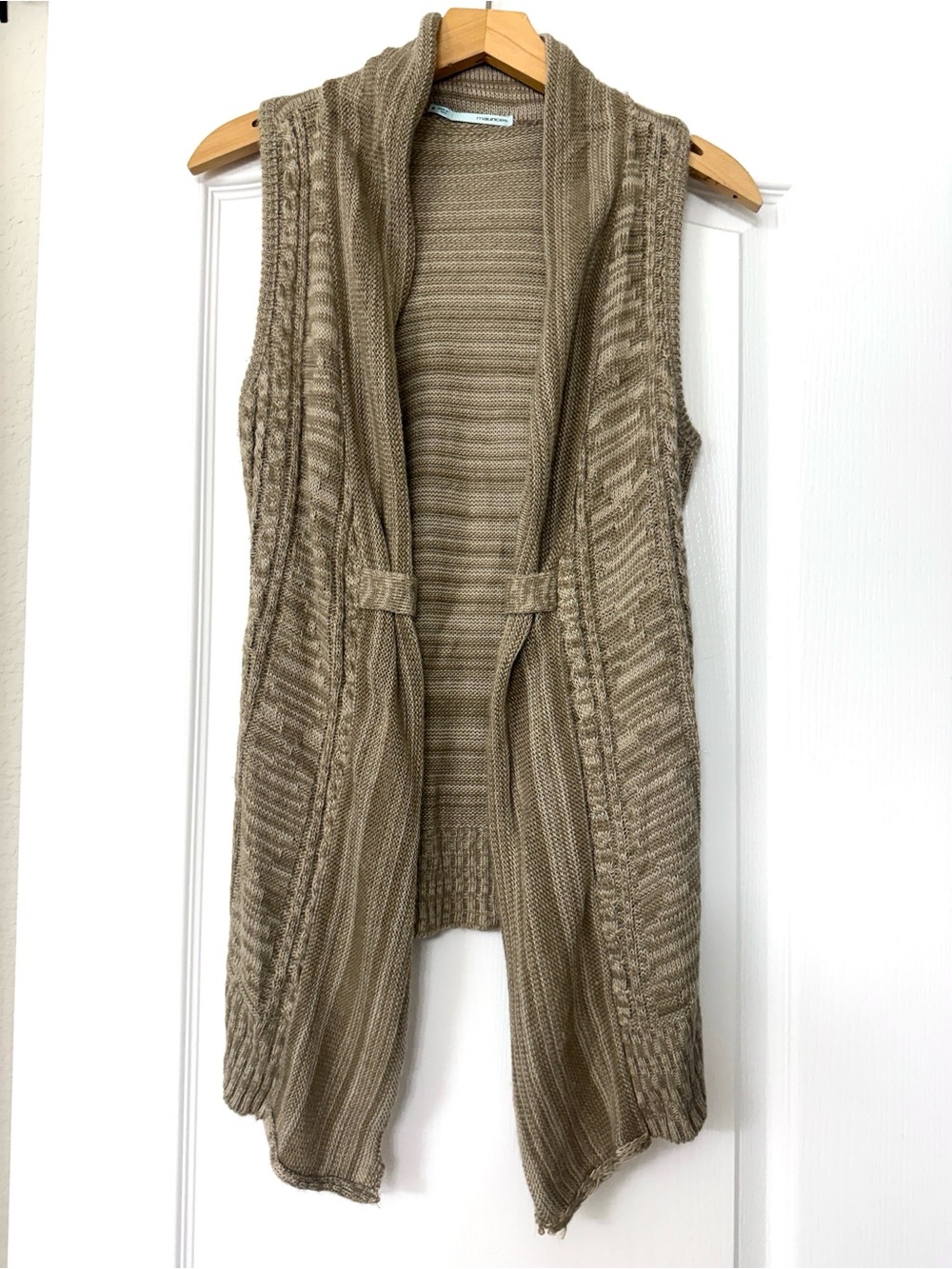 Maurices • Cable Knit Long Sweater Vest Open Front Boho Taupe Made in USA Size S